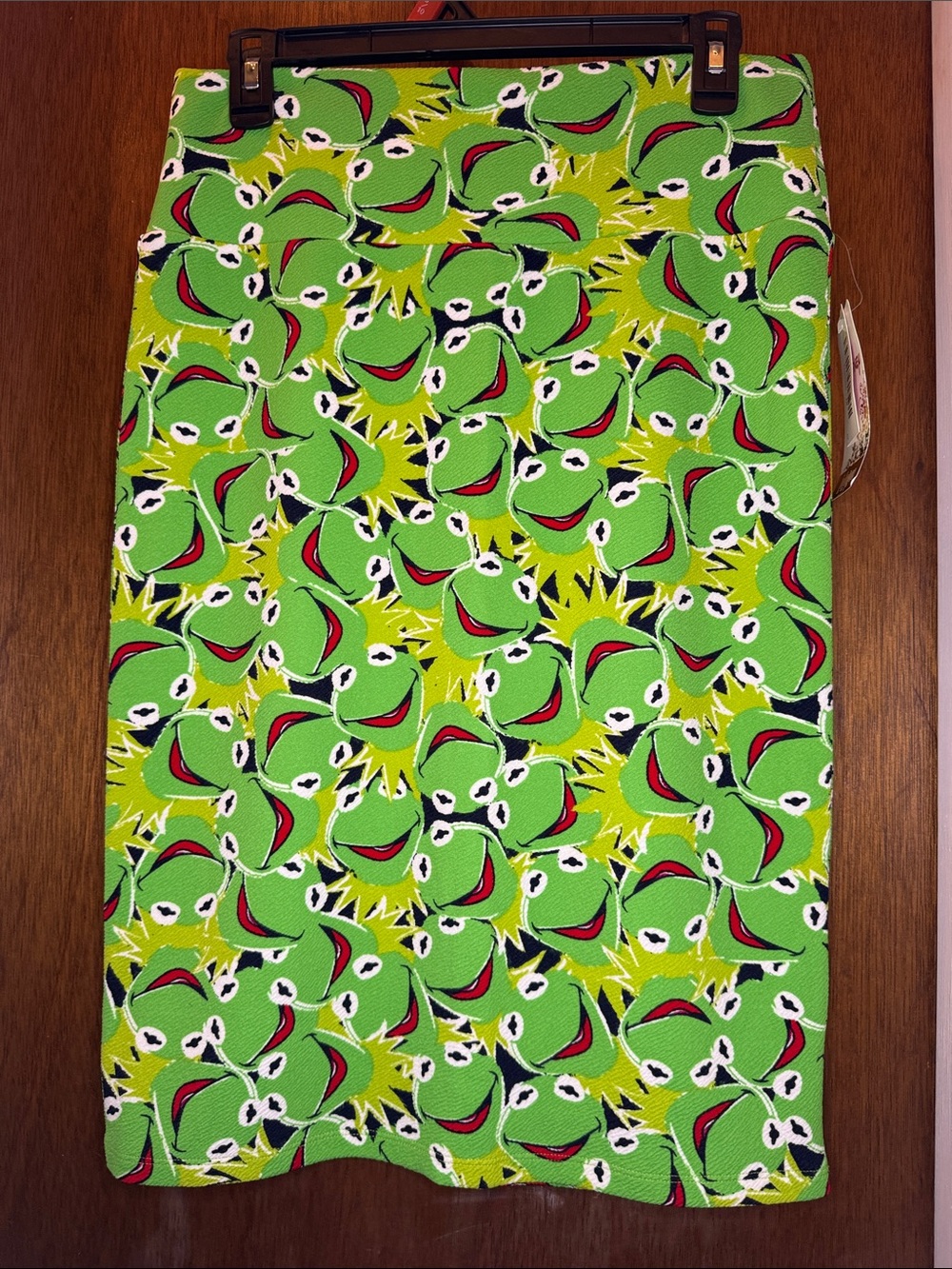 LuLaRoe Bright Green Kermit-Print Pencil Skirt